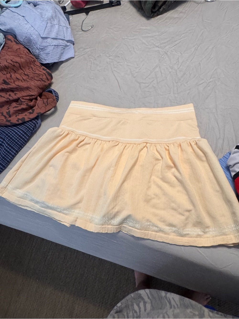 Target Cream Yellow Circle Skater Mini Skirt